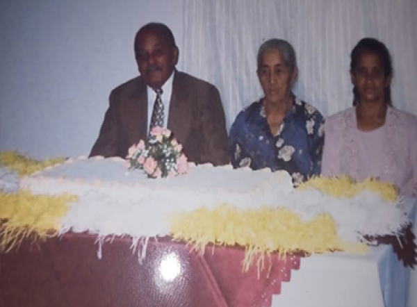 Ambrosio Cunhada e Esposa